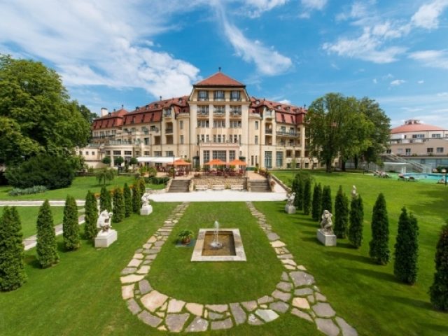Danubius Health Spa Resort Hotel Thermia Palace *****
