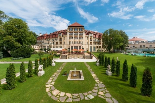 Danubius Health Spa Resort Hotel Thermia Palace *****